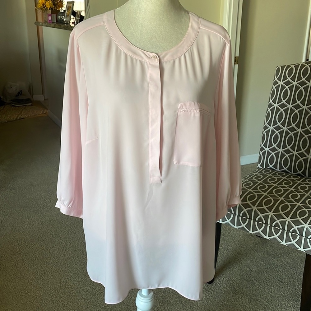 NYDJ Women’s Long Sleeve Top.